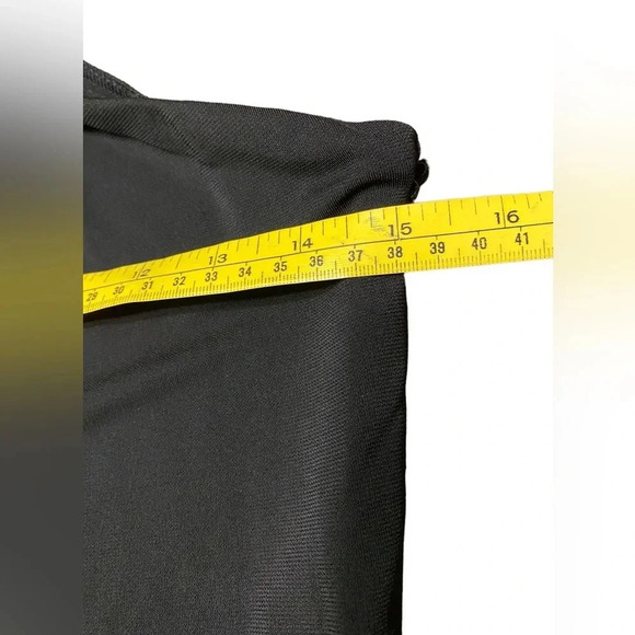 NWT Revolve x Donna Karan Black One Shoulder Top - Picture 6 of 10